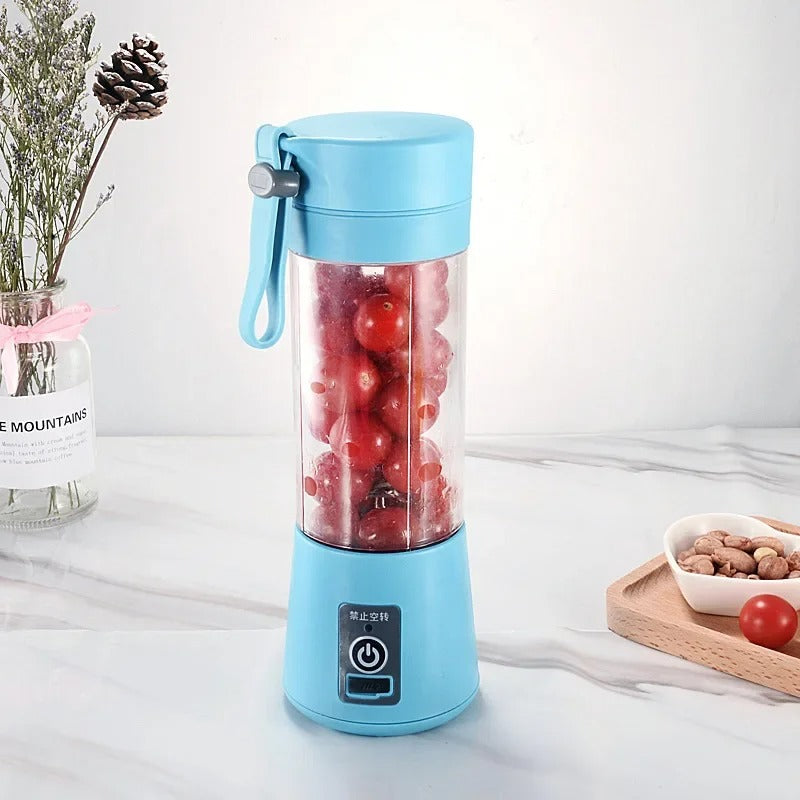 Rechargeable mini blender/shaker